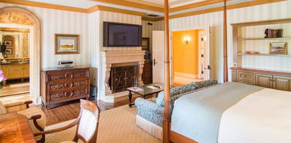 5220 Grand Del Mar Way Unit VU 7-4-9, San Diego