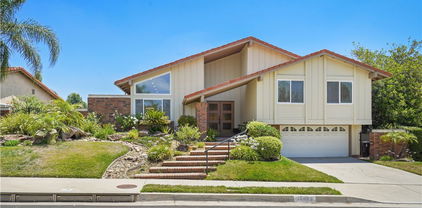 11426 Twin Hills Avenue, Porter Ranch