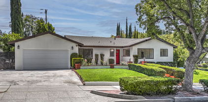 1080 Riviera Drive, Pasadena