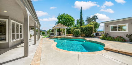 32875 Galleano Avenue, Winchester
