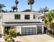 122 W Avenida De Los Lobos Marinos, San Clemente image