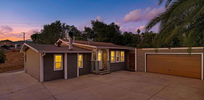 15415 Saint Lucy Ln, El Cajon