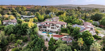 204 Saint Catherine Street, Redlands