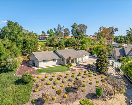 30405 Del Rey Road, Temecula