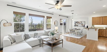 1215 HIGHBLUFF, San Marcos