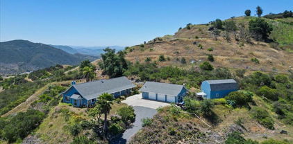 772 Rainbow Crest Road, Fallbrook
