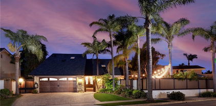 16561 Wanderer Lane, Huntington Beach