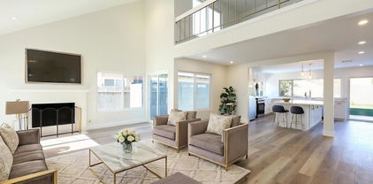 8686 Perseus Rd, Mira Mesa