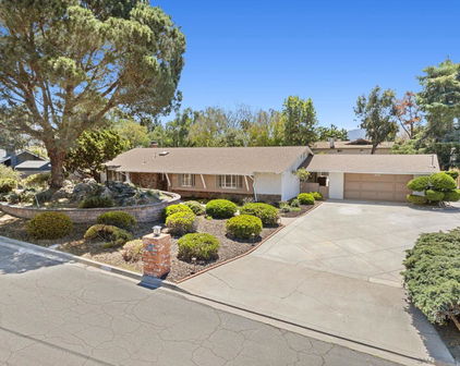 10933 Sunray Pl, La Mesa