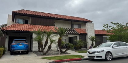 16102 Malaga Lane, Huntington Beach