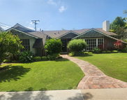 3082 Copa De Oro Drive, Los Alamitos image