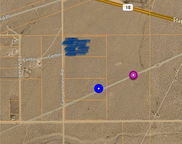 11 Canyon View Road, Apple Valley image