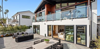 4017 Channel Place, Newport Beach