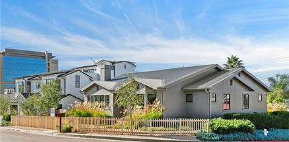 337 Holmwood Drive, Newport Beach