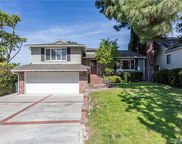 821 E Walnut Avenue, Burbank image