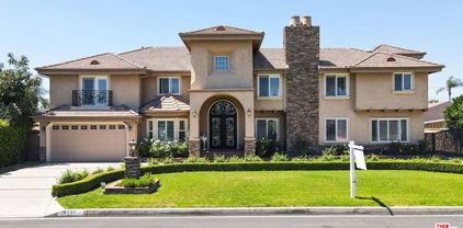 9251 La Reina Avenue, Downey