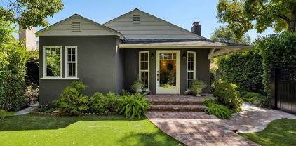 800 N Rose Street, Burbank