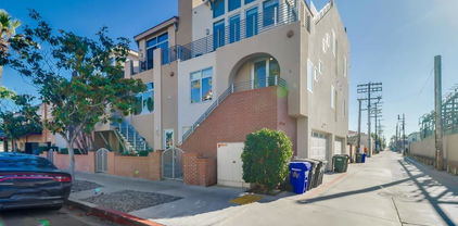 1016 1st St, Coronado