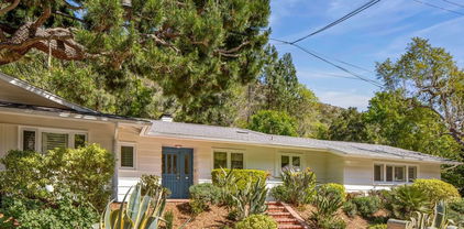3276 Mandeville Canyon Road, Los Angeles