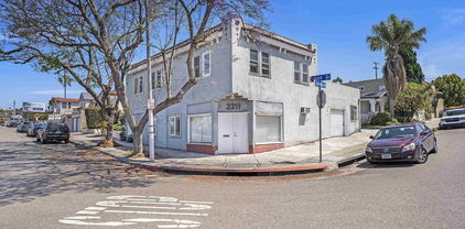 2311 State St, Downtown