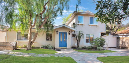 4539 Mammoth Avenue, Sherman Oaks