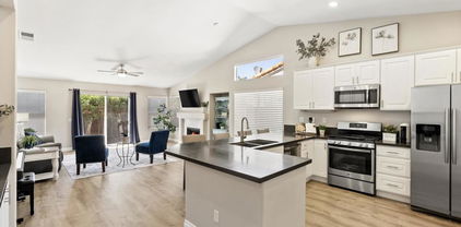 4972 Lake Shore Court, Fallbrook