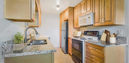 8067 Camino Kiosco, University City/UTC