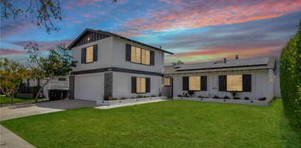587 Traverse Drive, Costa Mesa