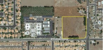 907 N Kirby Street, Hemet