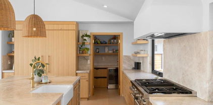 3170 Falcon Drive, Carlsbad