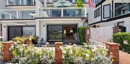 1817 W Bay Avenue Unit A, Newport Beach