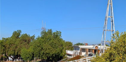 10161 Foothill Boulevard, Sylmar