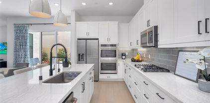 138 Yugen, Irvine