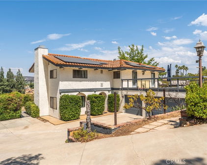 30276 Via Val Verde, Temecula