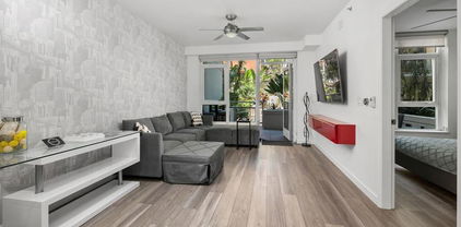 1431 Pacific Highway Unit 113, Downtown