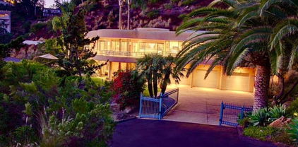 9918 Heavenly Way, La Mesa