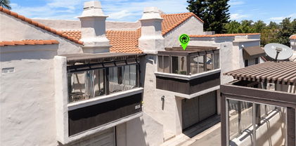1935 W Houston Avenue Unit 27, Fullerton