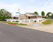 441 University Avenue, Burbank image