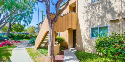 8711 Navajo Road Unit 2, San Carlos