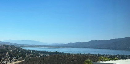4062 Tamarind Ridge, Lake Elsinore