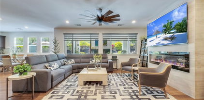 11927 Bunting Circle, Corona