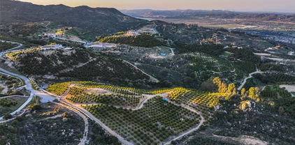 Stone Point, Murrieta