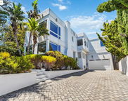 2912 Hillside DR, Burlingame image
