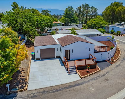31130 S General Kearny Rd. Unit 54, Temecula