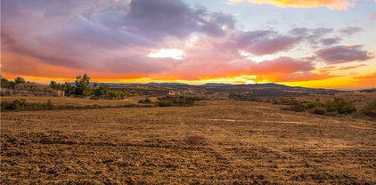 40431 Ronald Road, Temecula
