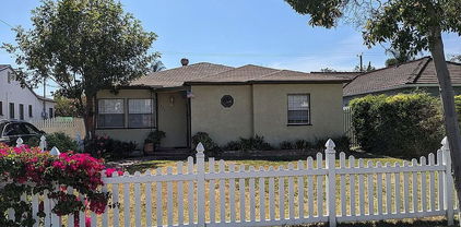 527 S Orchard Drive, Burbank