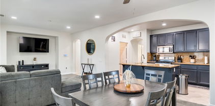 4313 Owens Street Unit 102, Corona