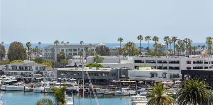 231 Santa Ana Avenue, Newport Beach