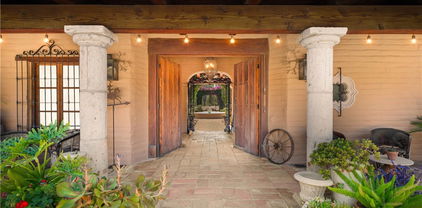 39100 Avenida La Cresta, Murrieta