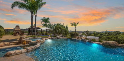 14786 Cool Valley Ranch Road, Valley Center